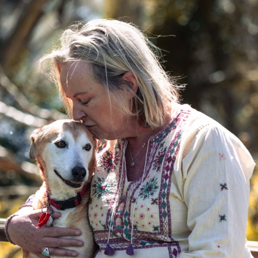 dog human bond